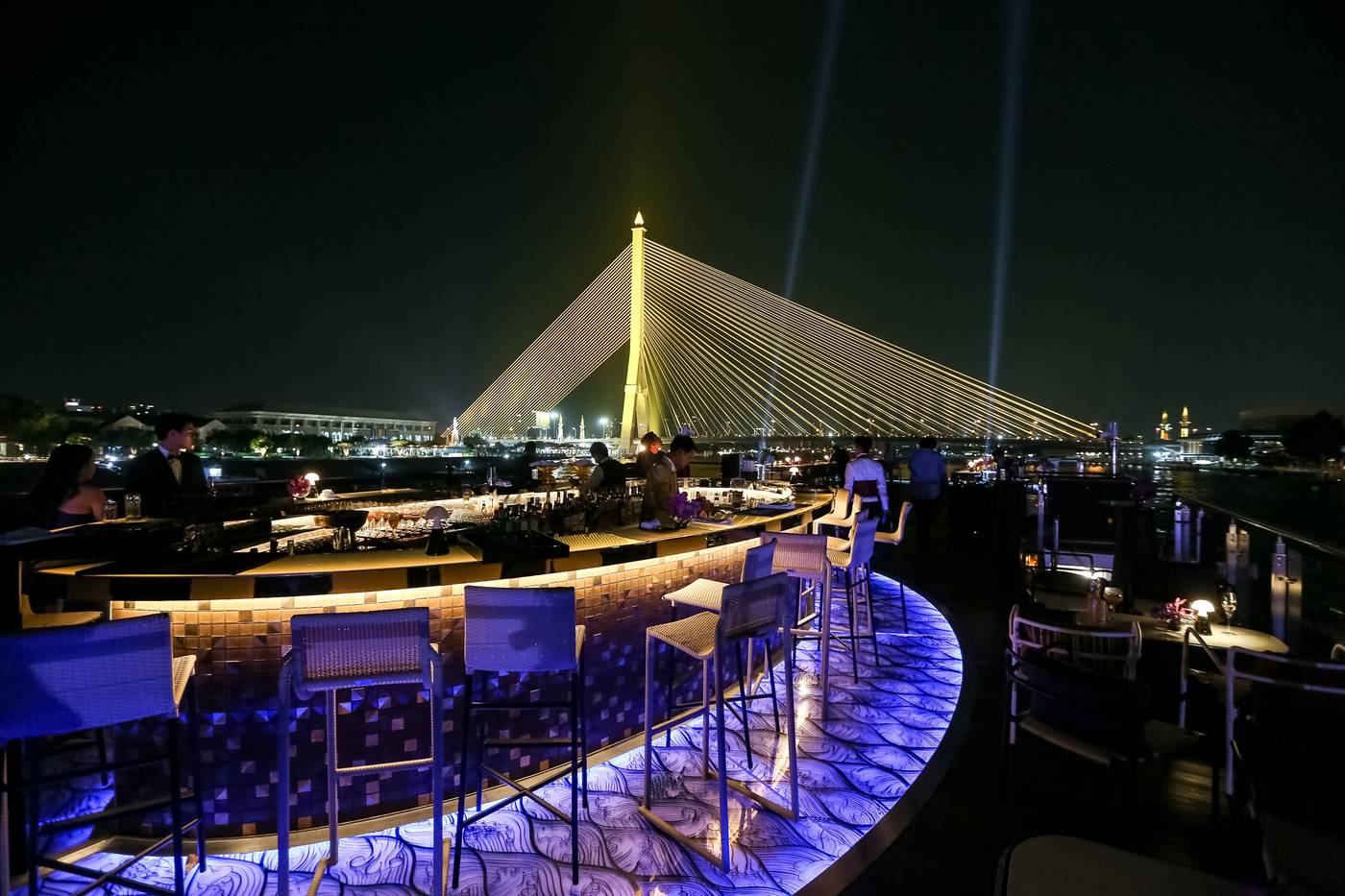 Banyan-Tree-Bangkok-Restaurant-58