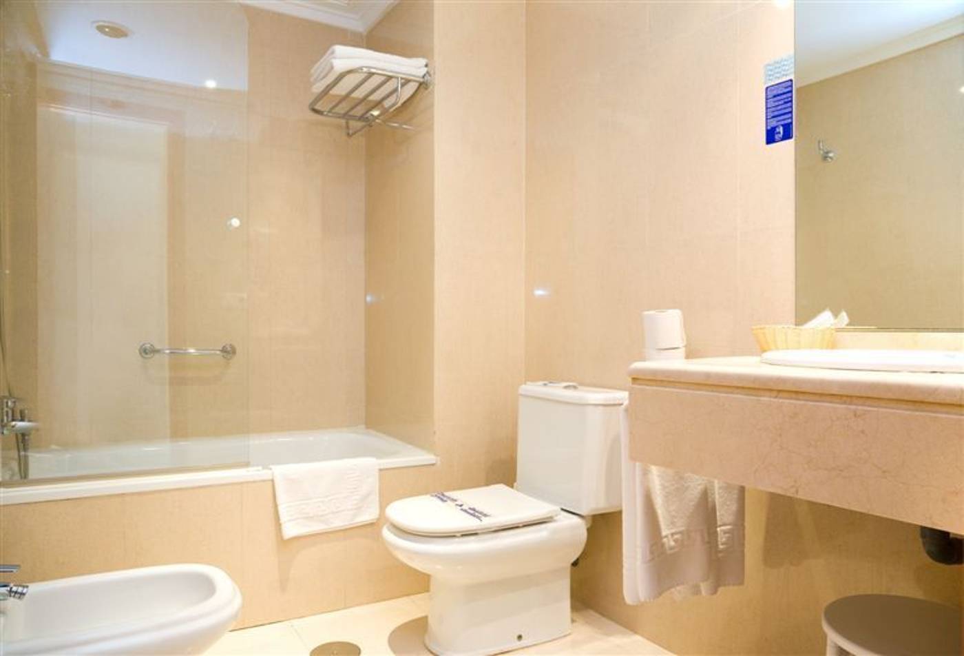 Hotel-Playas-De-Torrevieja-Room-27