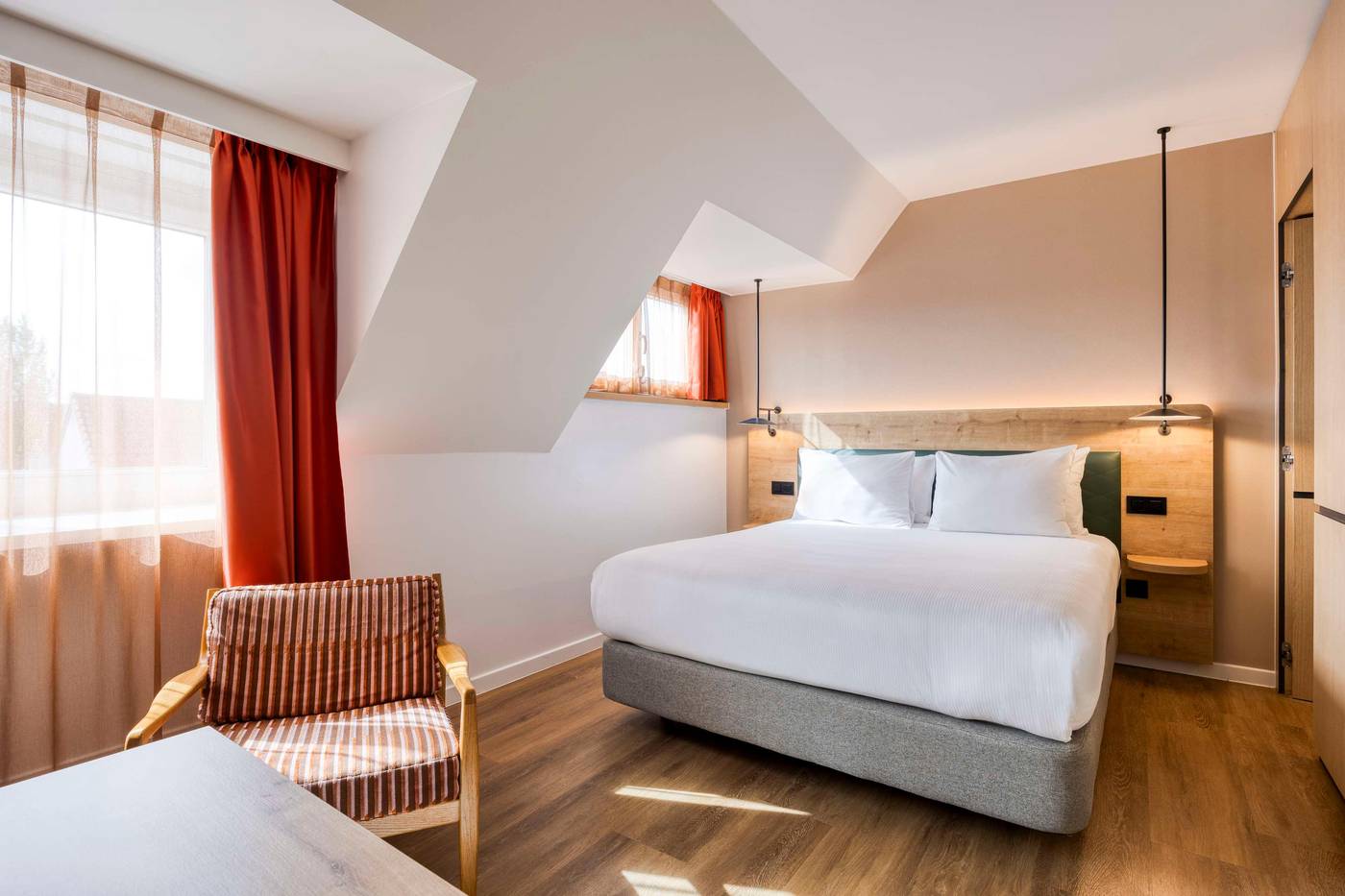 Hilton-Garden-Inn-Brussels-City-Centre-Room-32