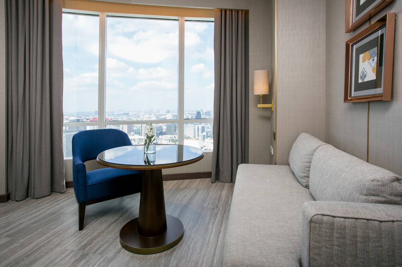 Centara-Grand-at-CentralWorld-Room-52