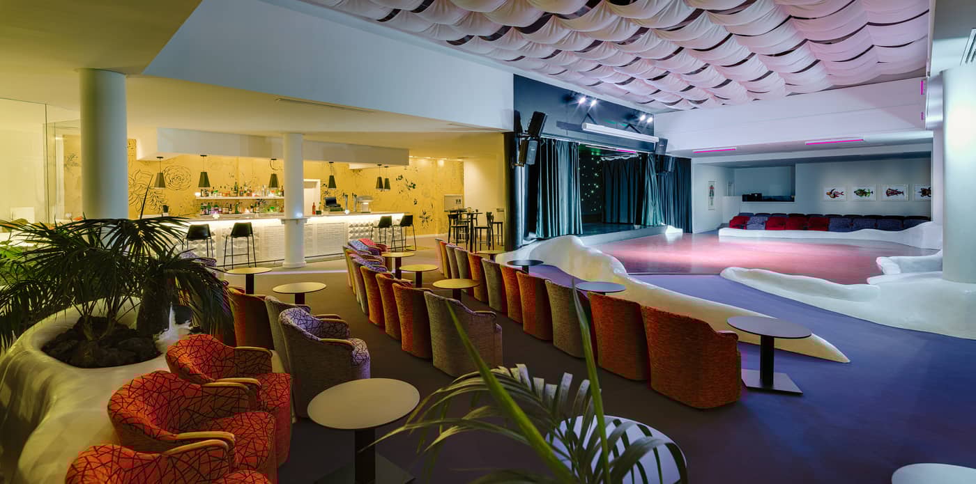H10-Suites-Lanzarote-Gardens-Bar-28