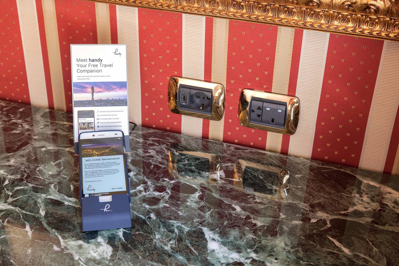 Hotel-Manfredi-Suite-In-Rome-Room-9