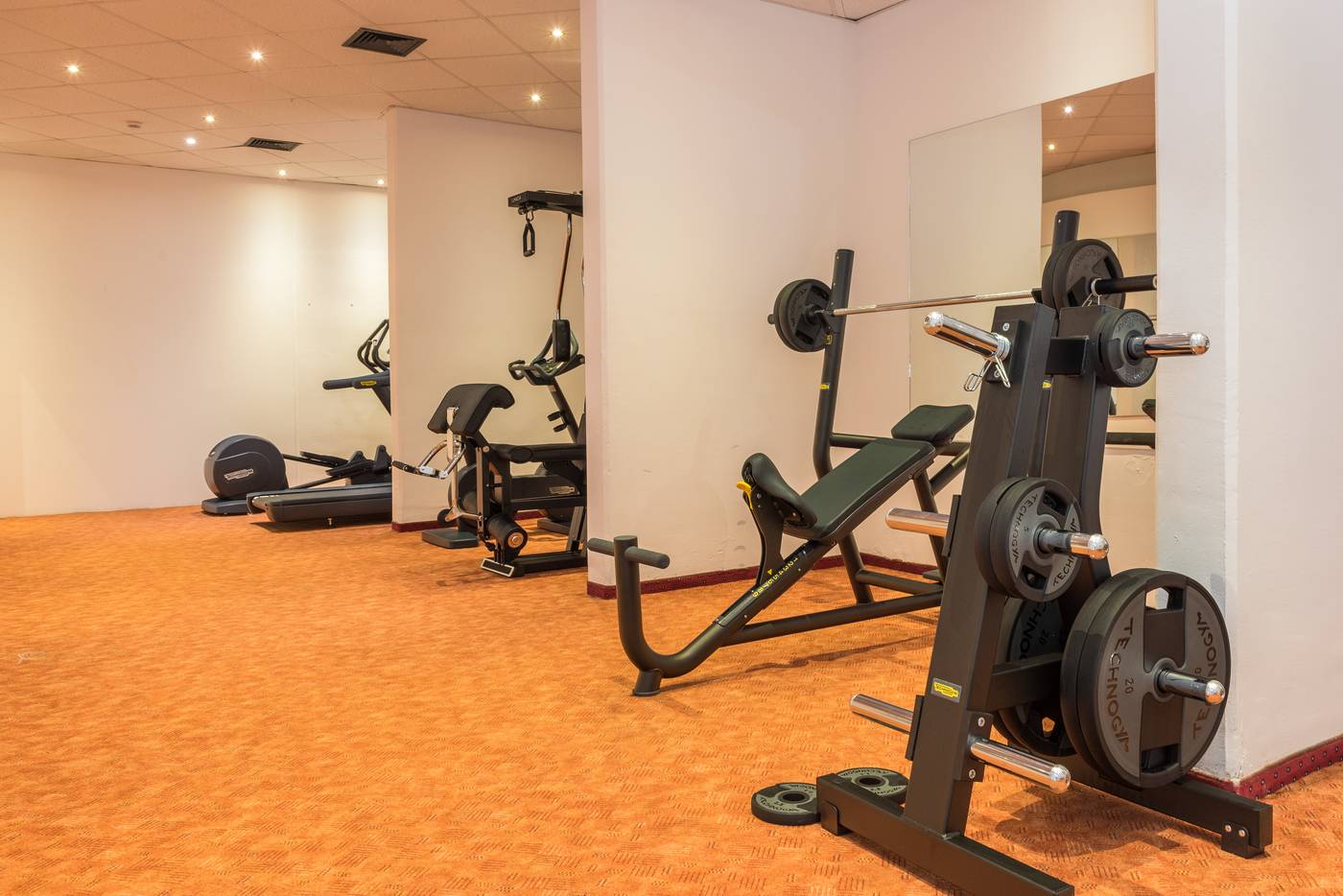 Hotel-Narcis-Sports-and-Entertainment-21