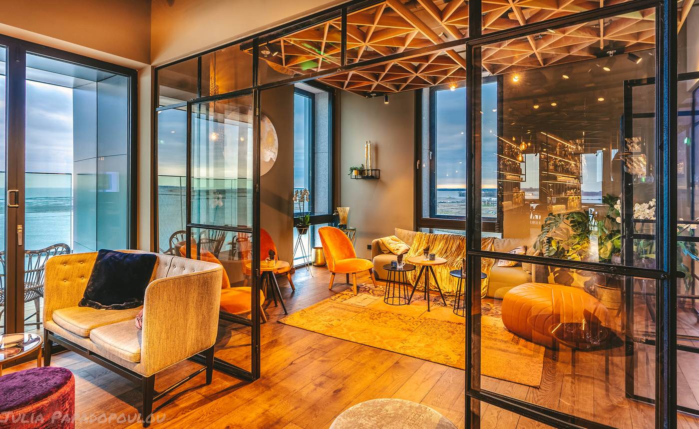 Four-Elements-Hotel-Amsterdam-Bar-11