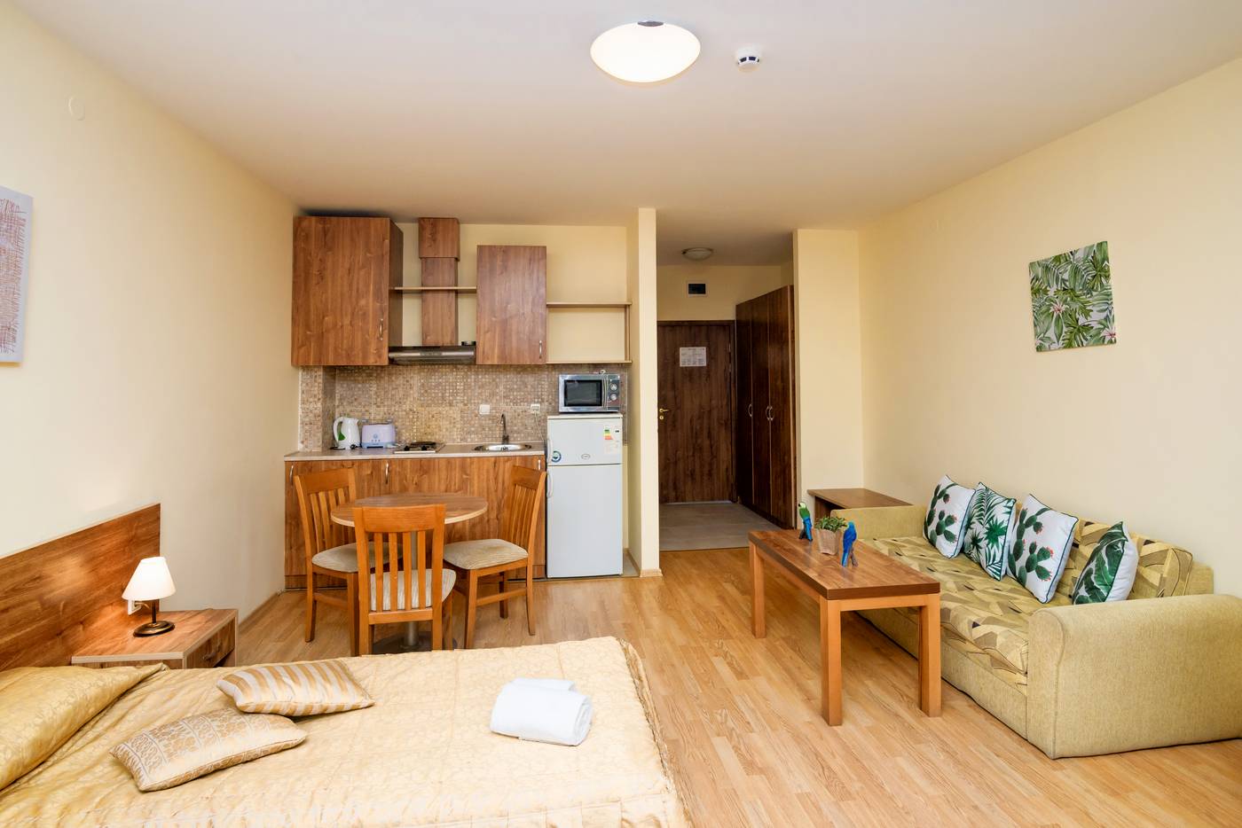 Sunny-Victory-Apartments-Room-34