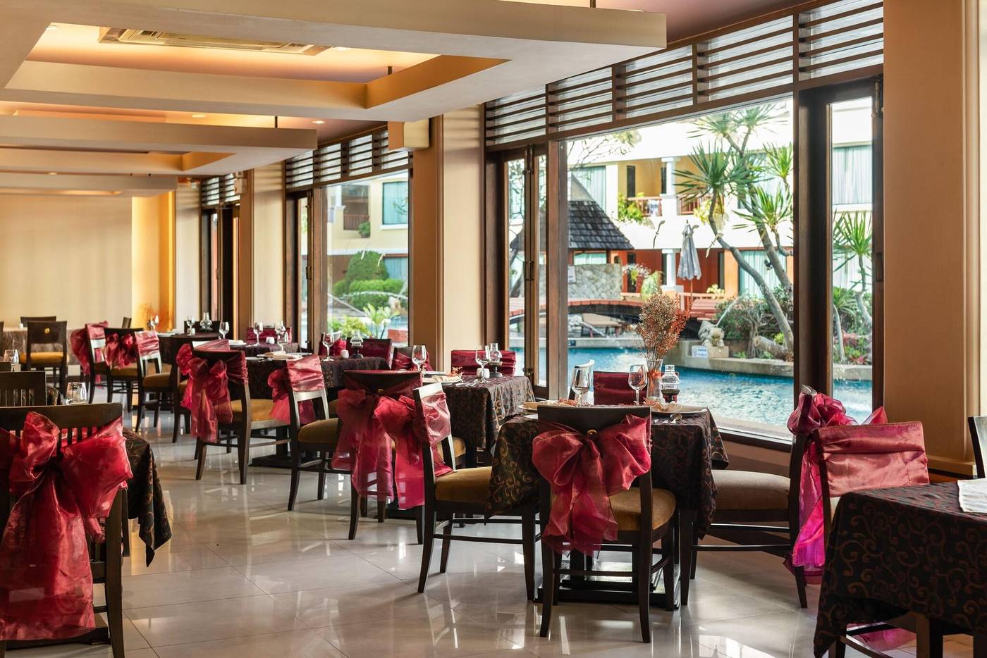 Patong-Paragon-Restaurant-38