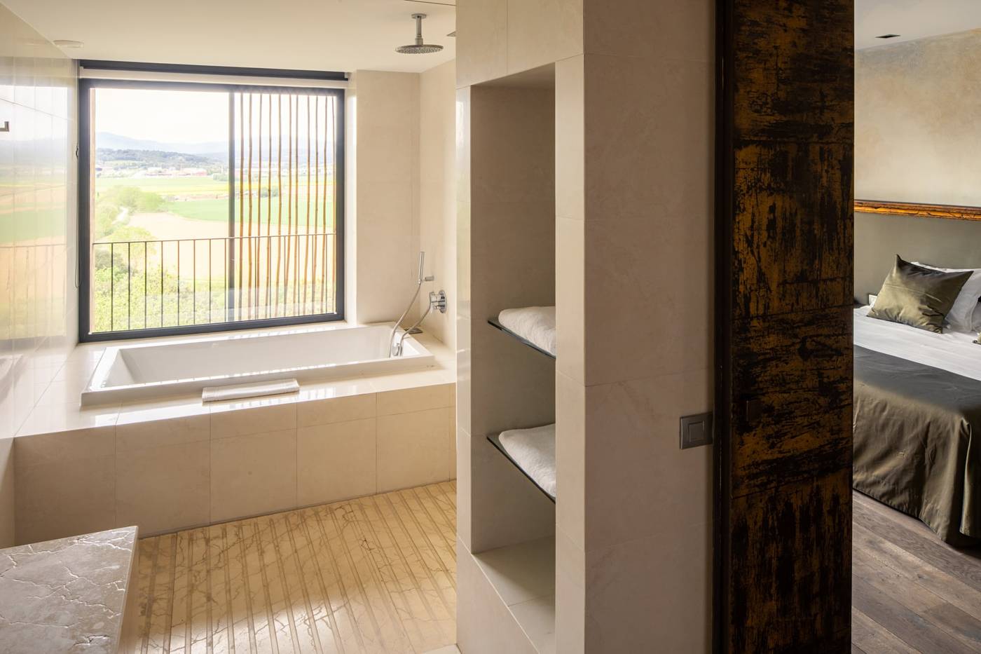 Hotel-Castell-D-Emporda-Room-26