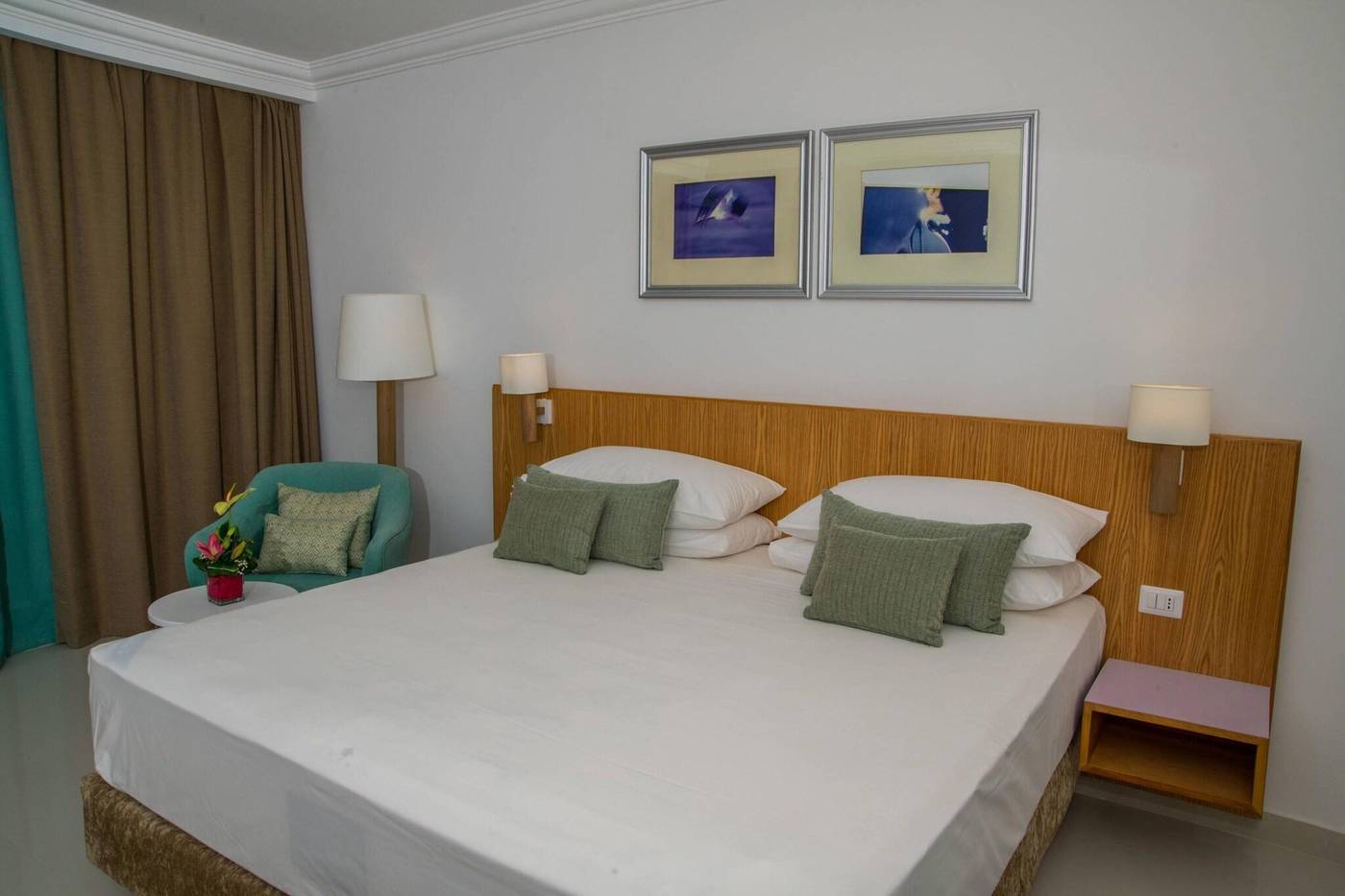 Renaissance-Sharm-El-Sheikh-Golden-View-Beach-Rest-Room-37