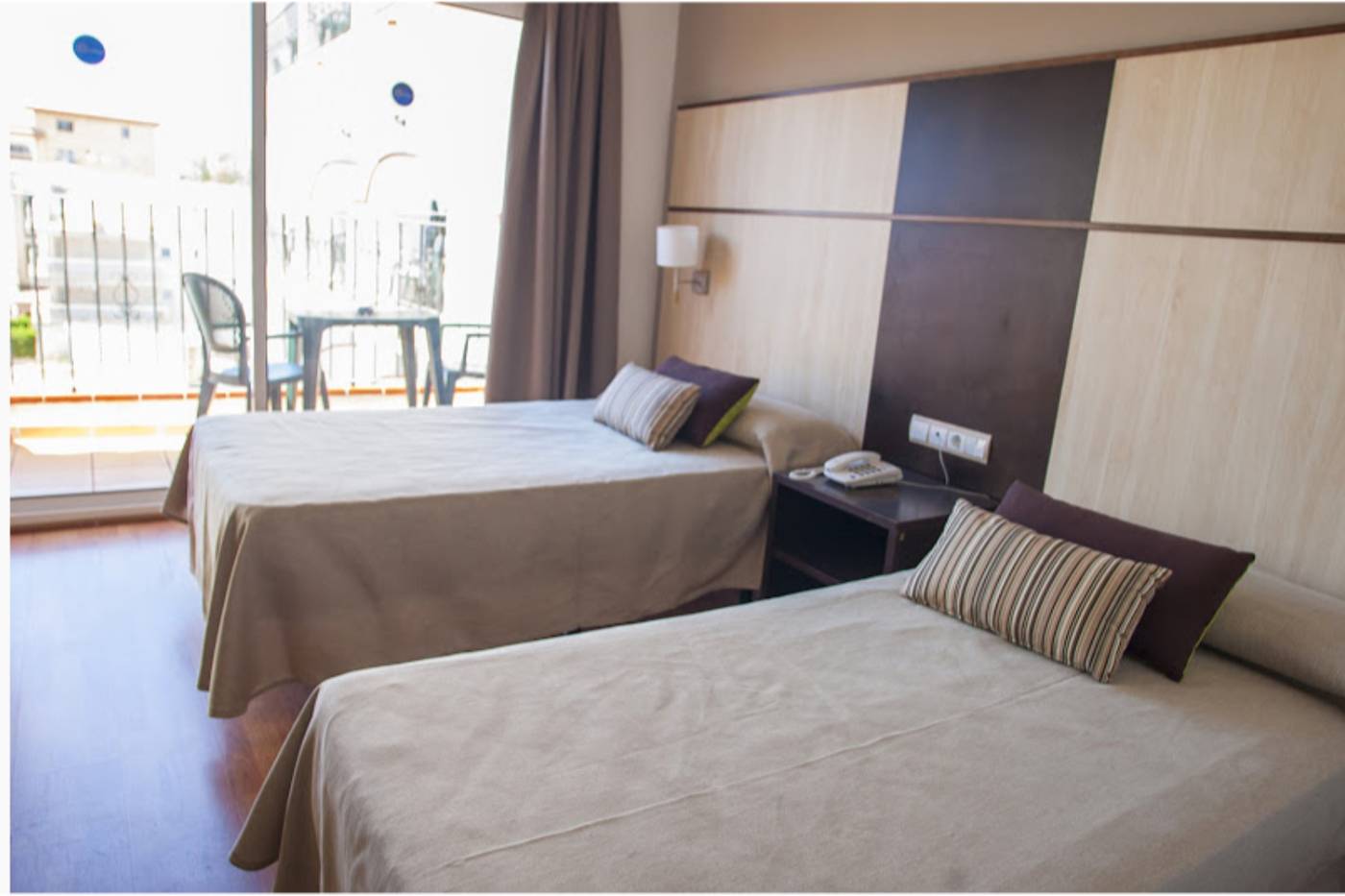 Coma-Ruga-Platja-Room-14