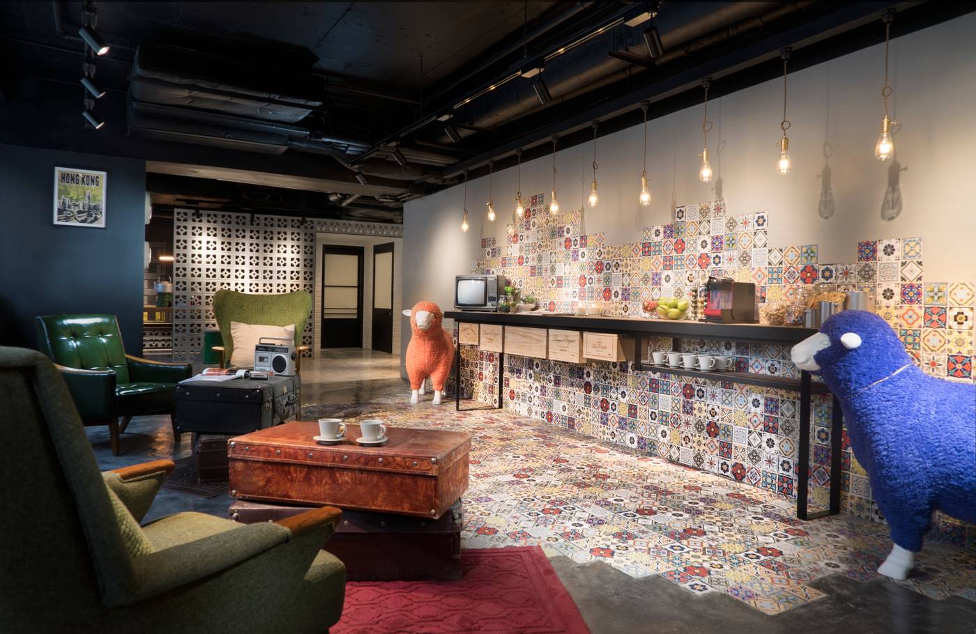 attitude-on-granville-Lobby-8