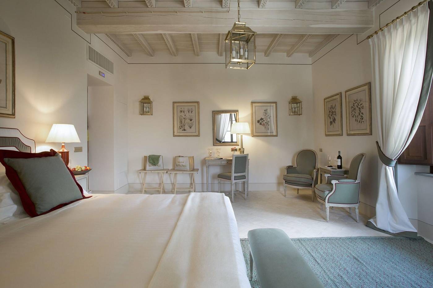 Eh-Villa-Dievole-Room-11