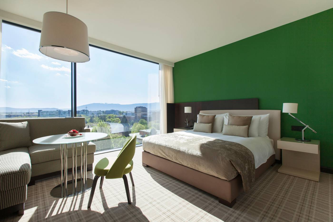 Crowne-Plaza-Geneva-Room-36