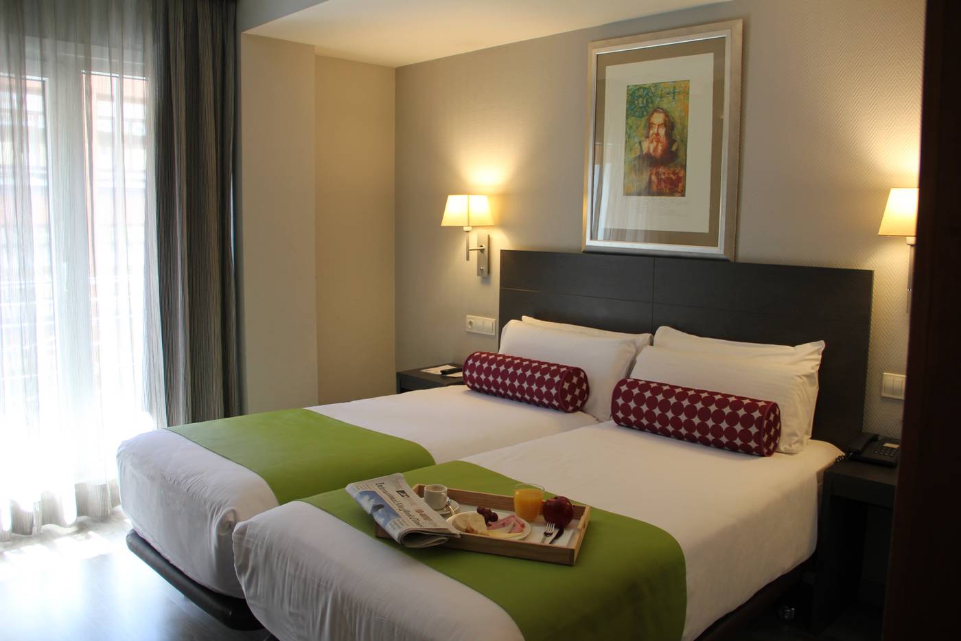 Mercure-Madrid-Centro--Lope-de-Vega--Room-8