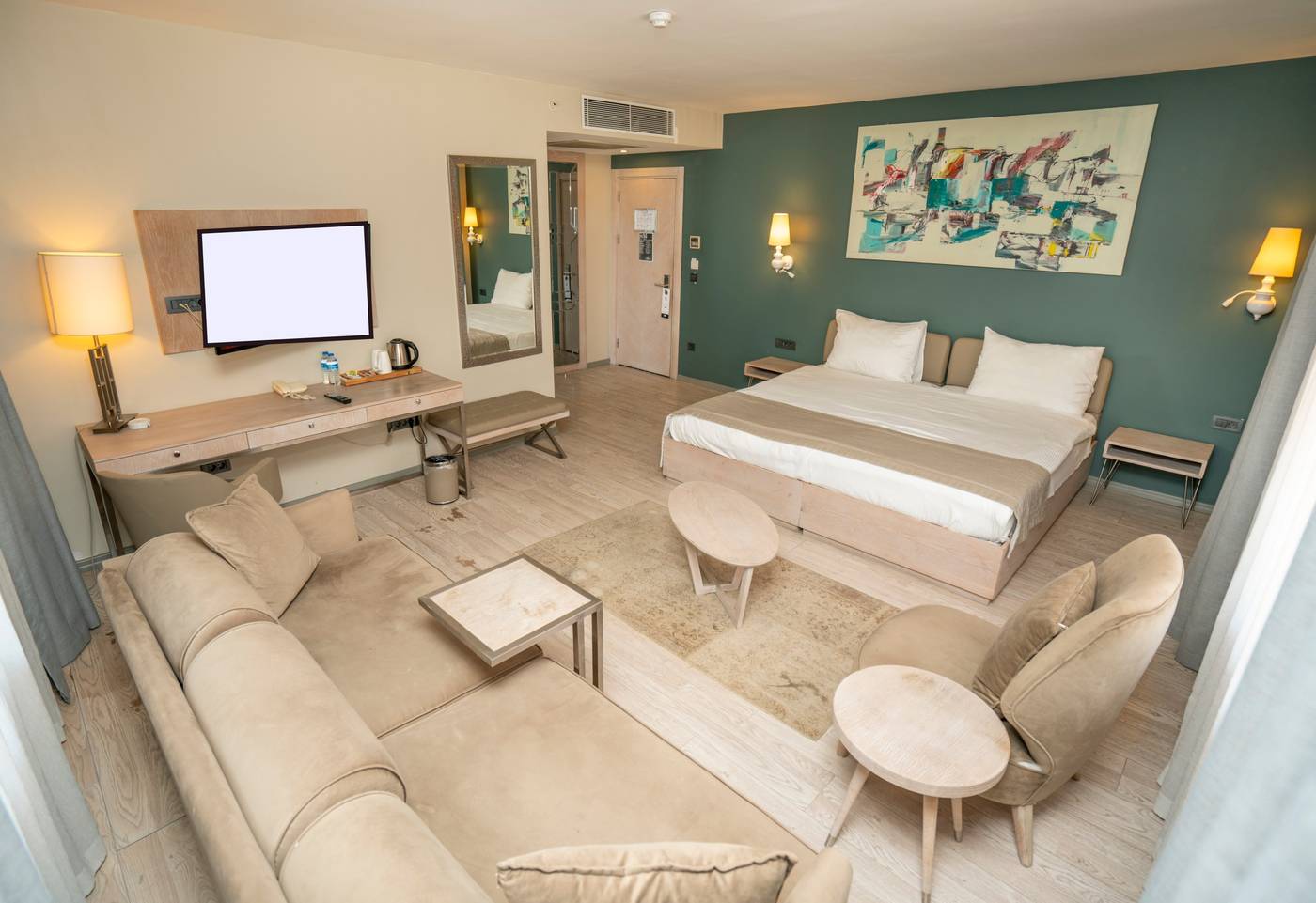 The-Gate-30-Suites-Hotel-Room-11