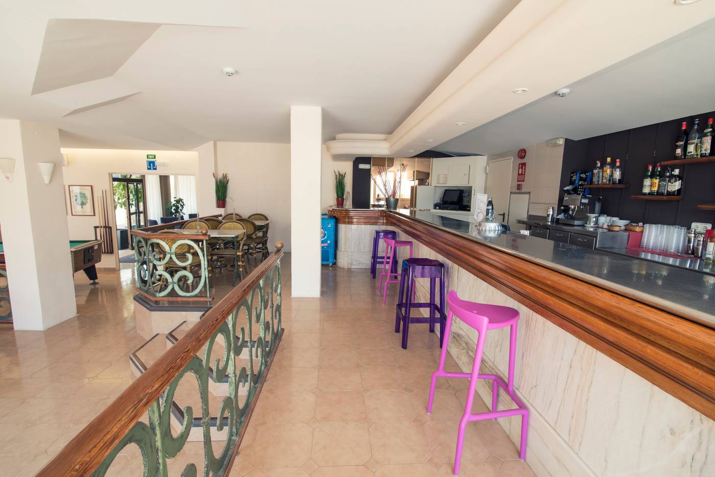 Azuline-Hotel-Mediterraneo-Bar-20