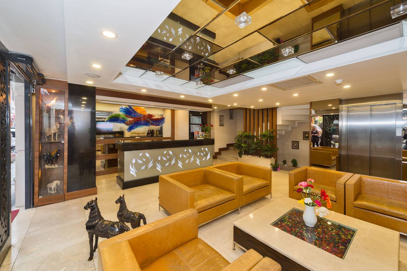 Darkmen-Hotel-General-view-1