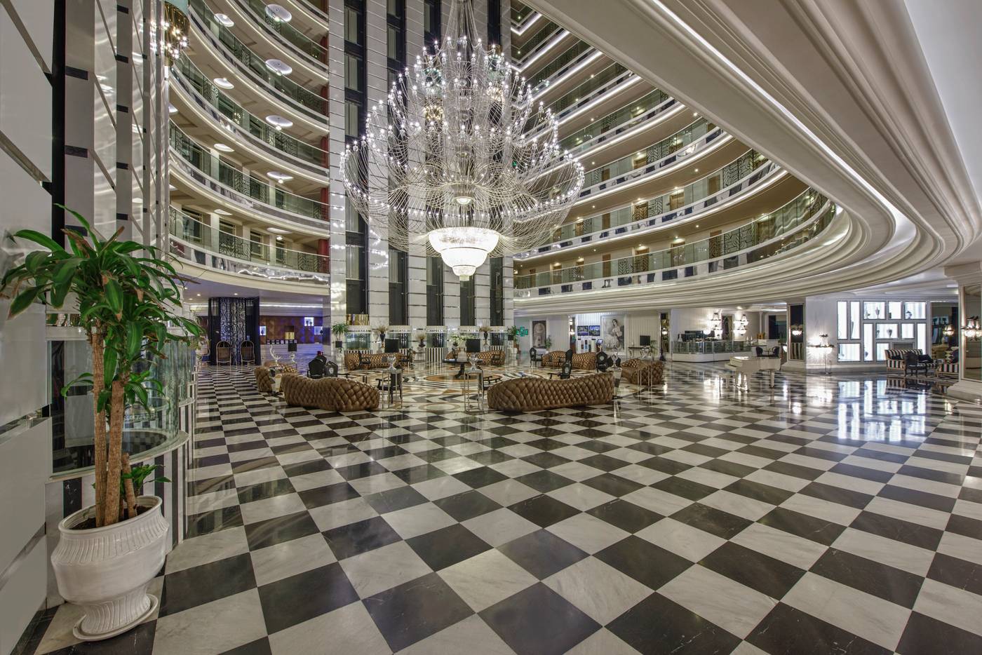 Delphin-Imperial-Lobby-46