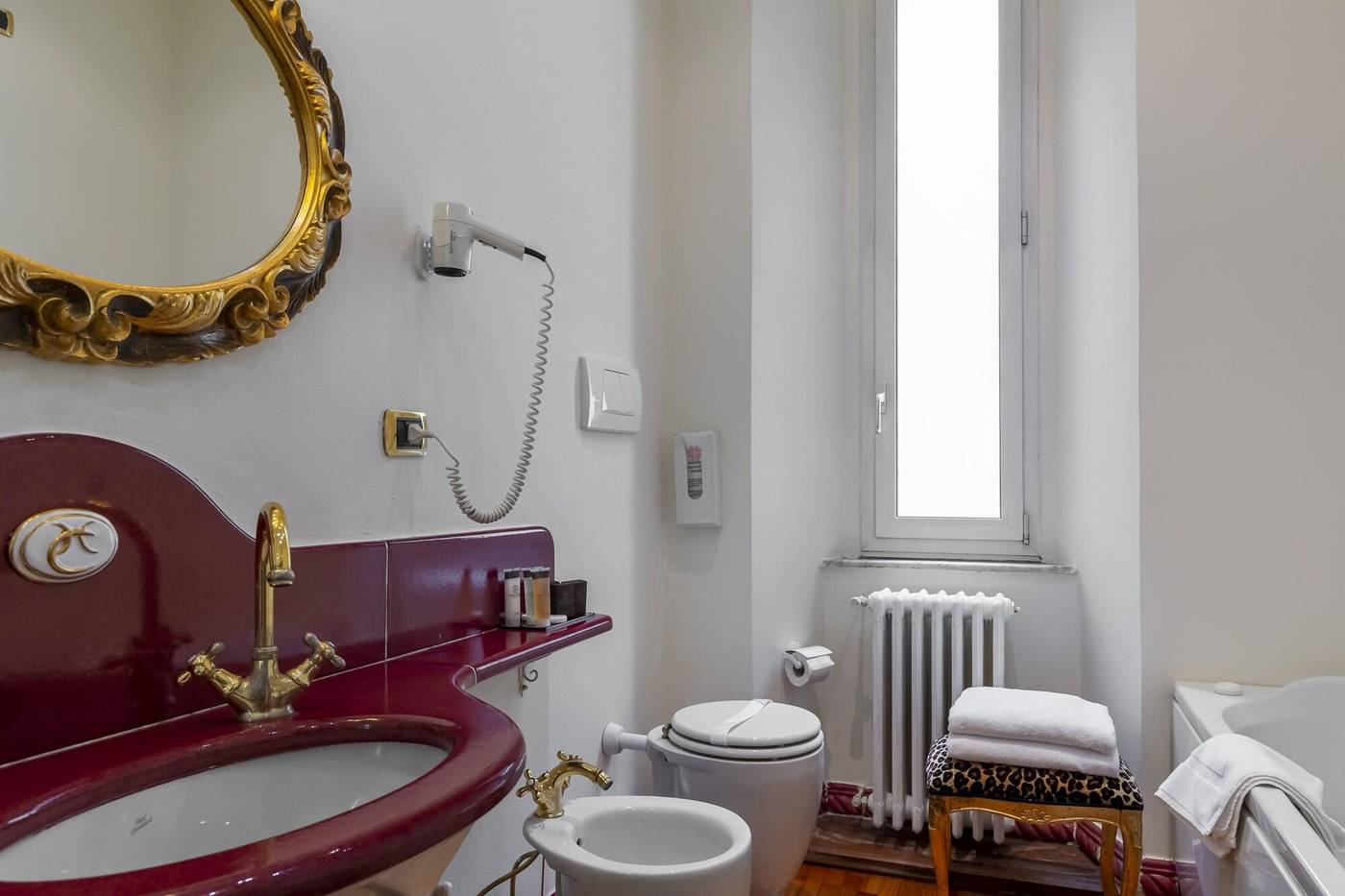 Columbia-Charming-Spa-Room-68