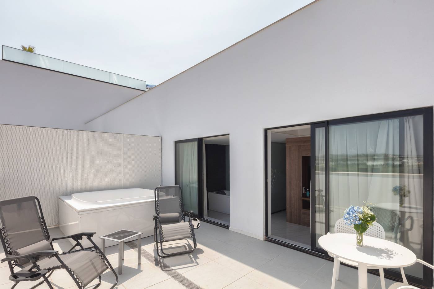 El-Puerto-Ibiza-Hotel---Spa-Room-82