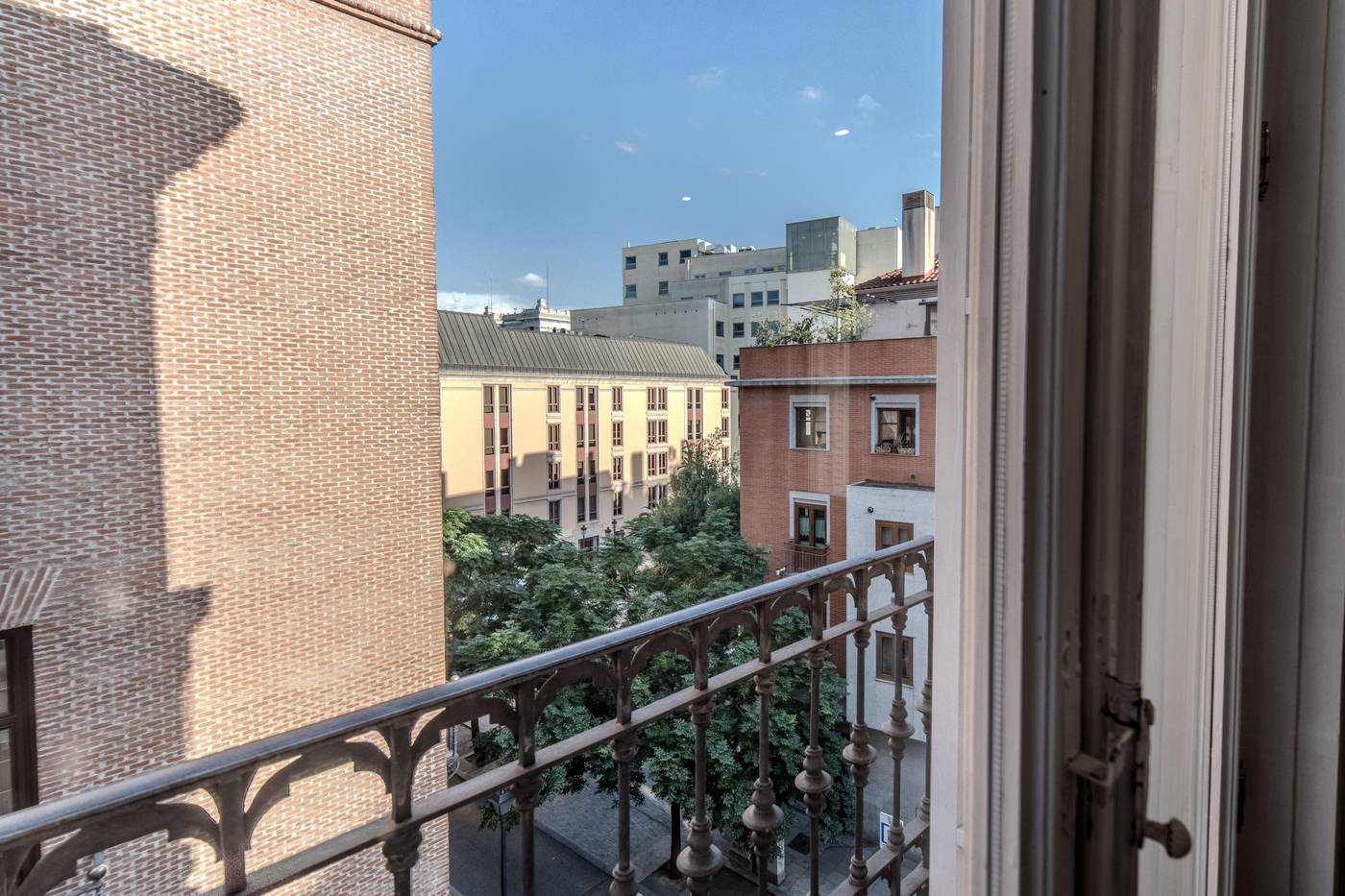 Lusso-Hotel-Infantas-Room-57