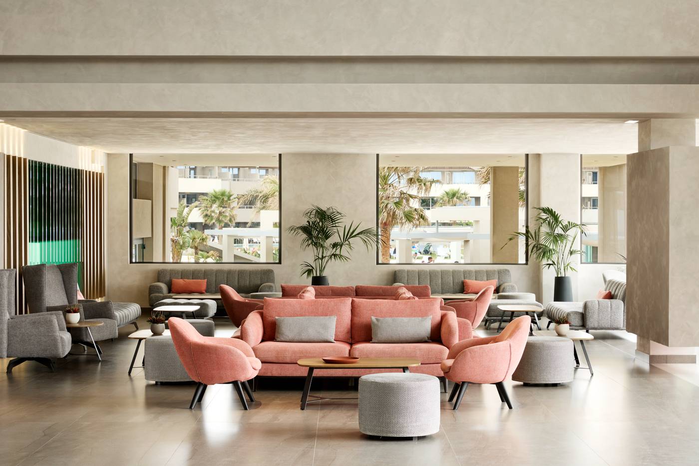 Euphoria-Resort-Bar-59