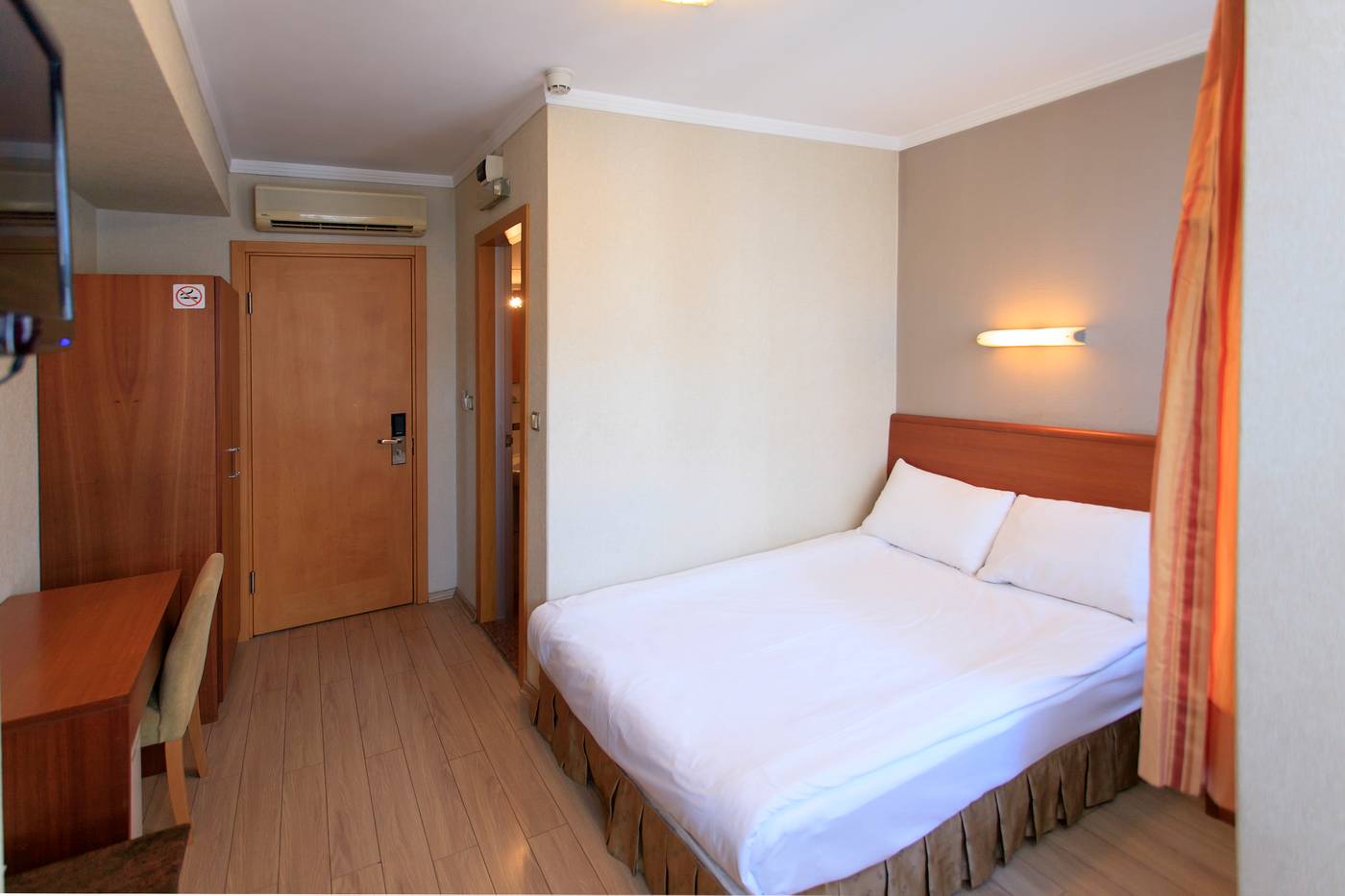Inter-Istanbul-Room-2