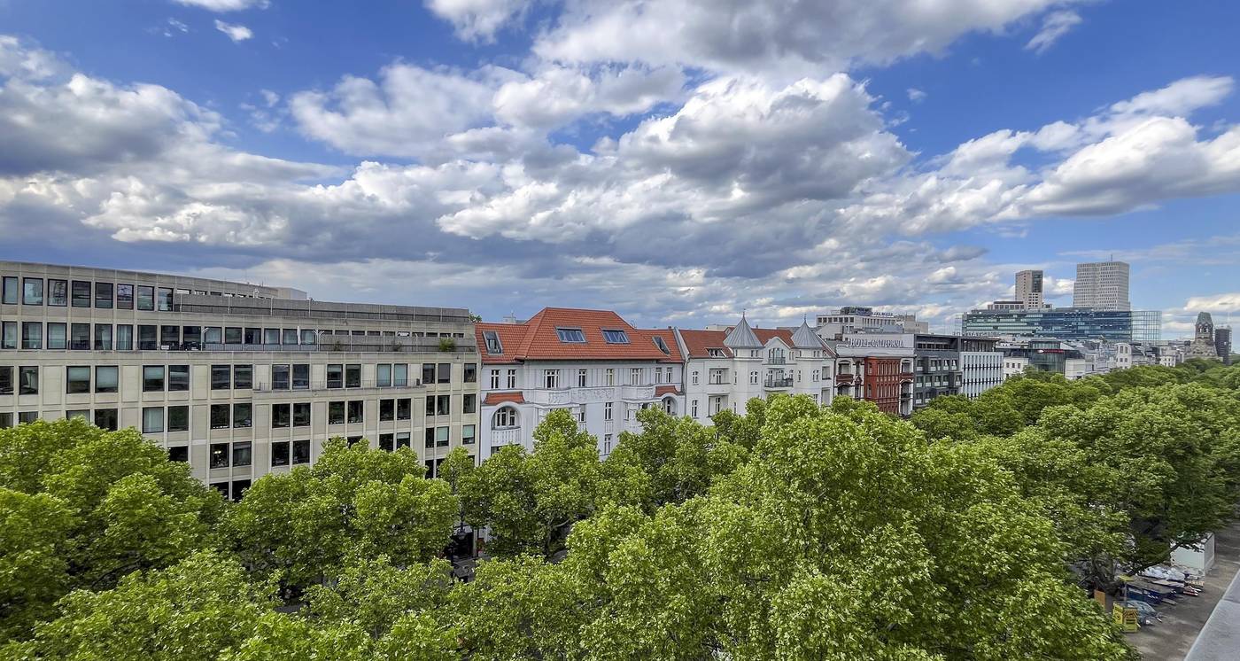 Best-Western-Plus-Plaza-Berlin-Kurfuerstendamm-Room-1