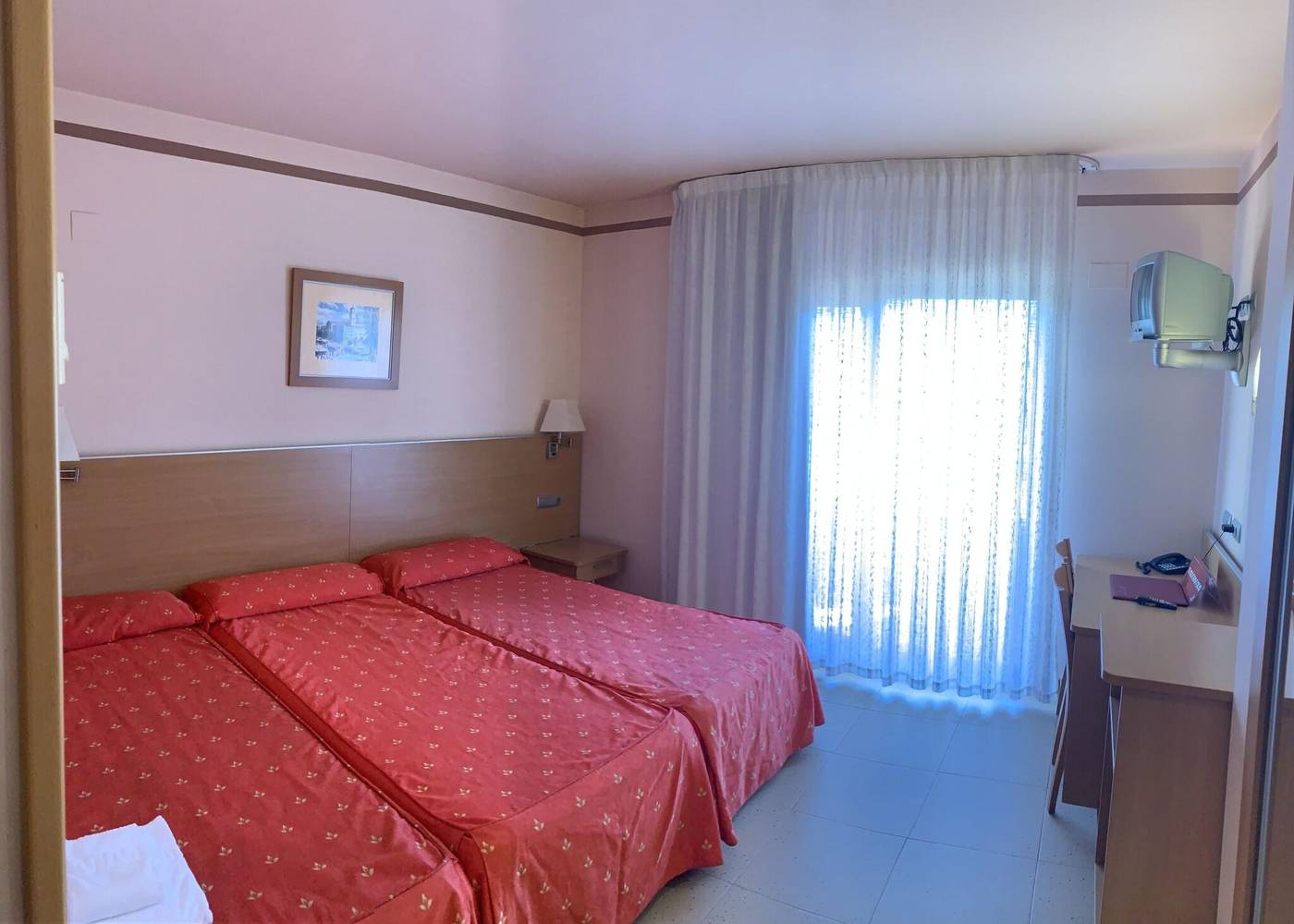 Sensity-Vent-De-Mar-Room-6