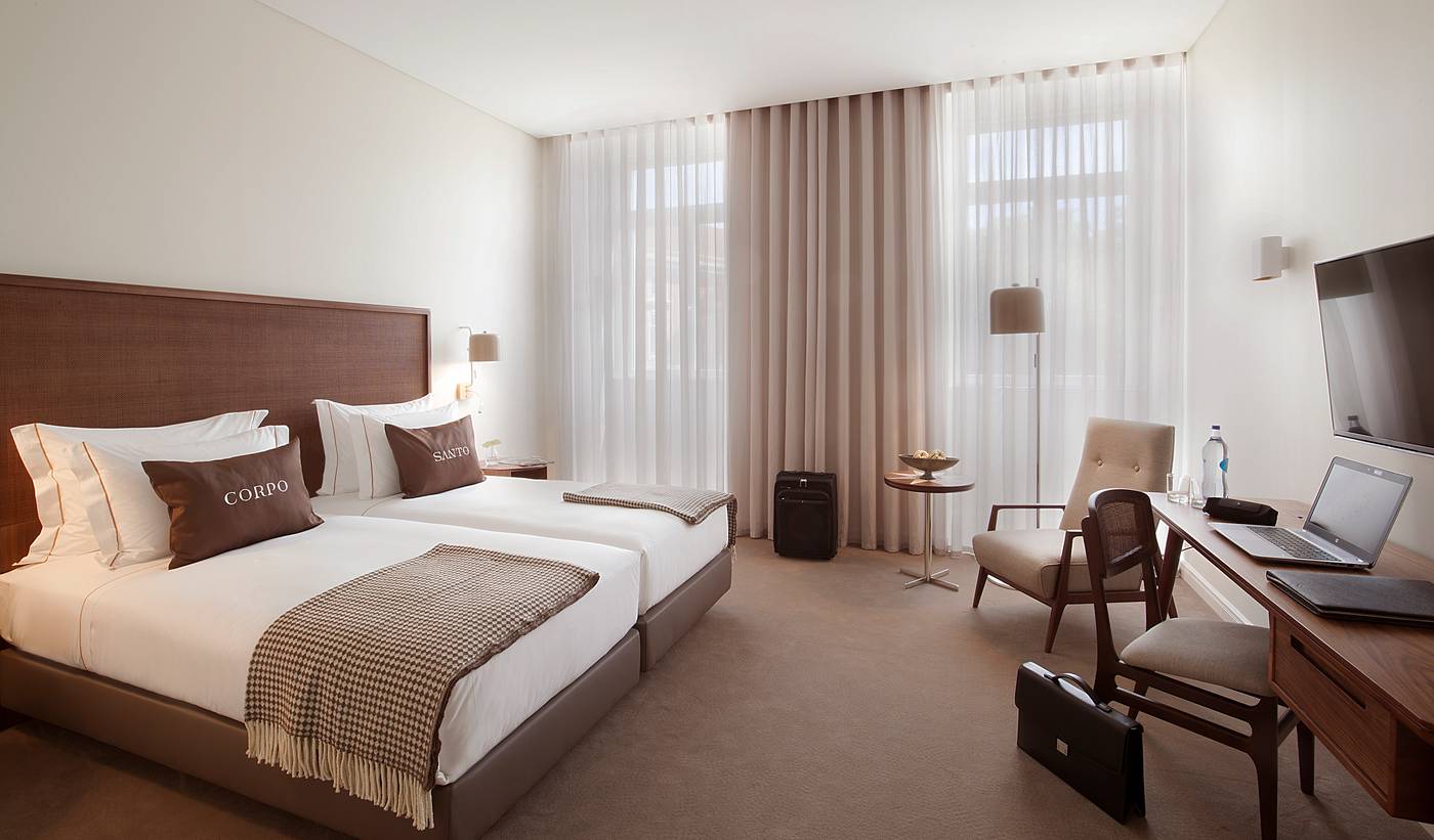 Corpo-Santo-Lisbon-Historical-Hotel-Room-15