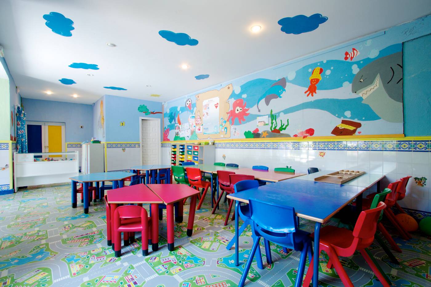 Marbella-Playa-Sports-and-Entertainment-38