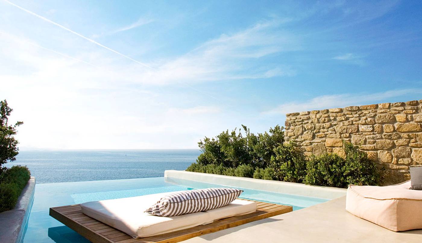 Cavo Tagoo Hotel
