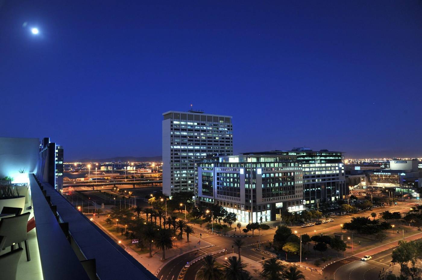 Park-Inn-by-Radisson-Cape-Town-Foreshore-General-view-81