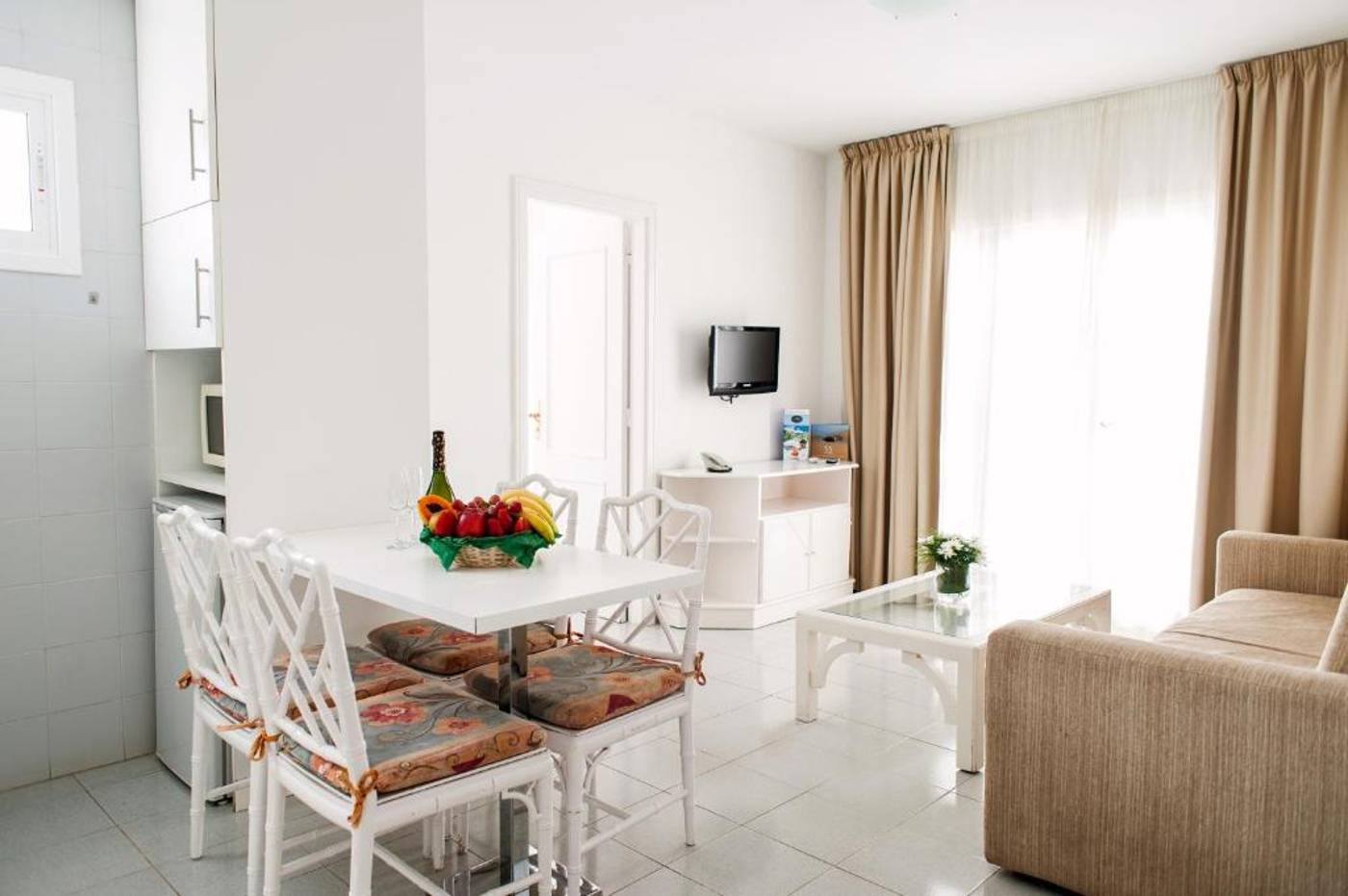 Lagos-De-Fanabe-Apartments-Room-36