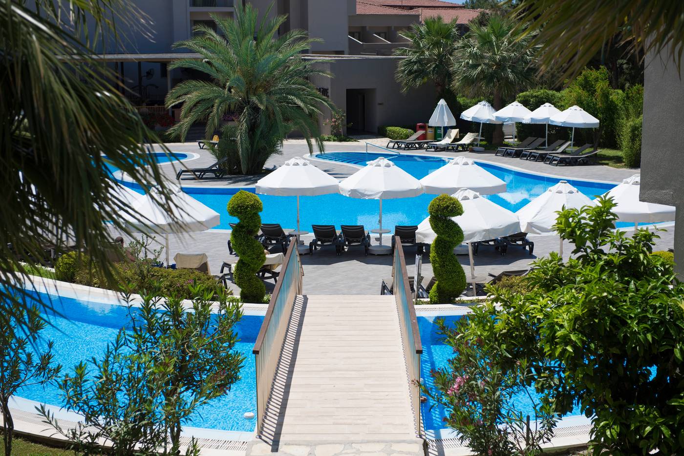 Barut-Hemera-Pool-3