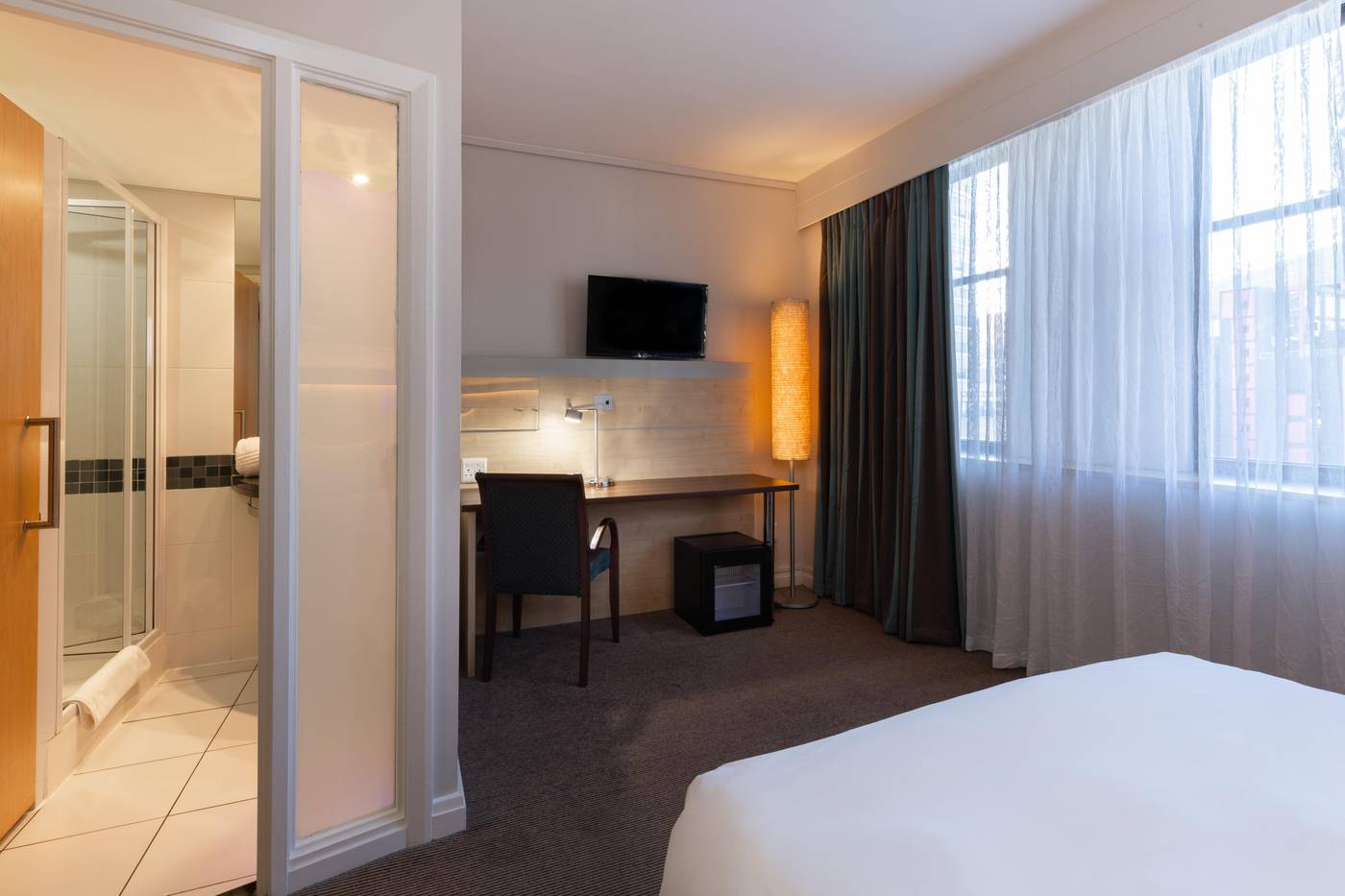 Holiday-Inn-Express-Cape-Town-City-Centre-Room-29