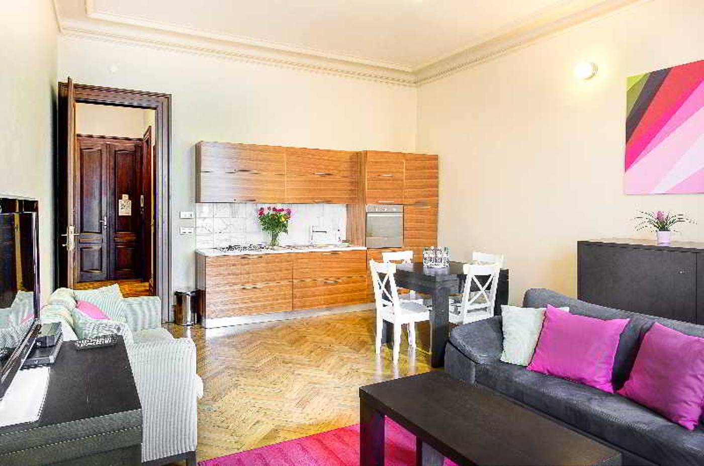 The-Art-House-Room-12