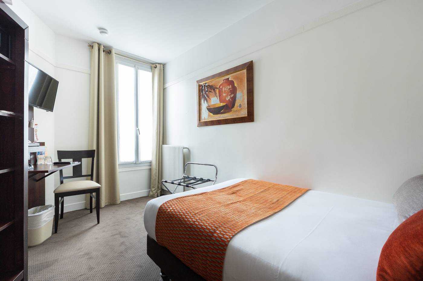 Opera-Lafayette-Room-16