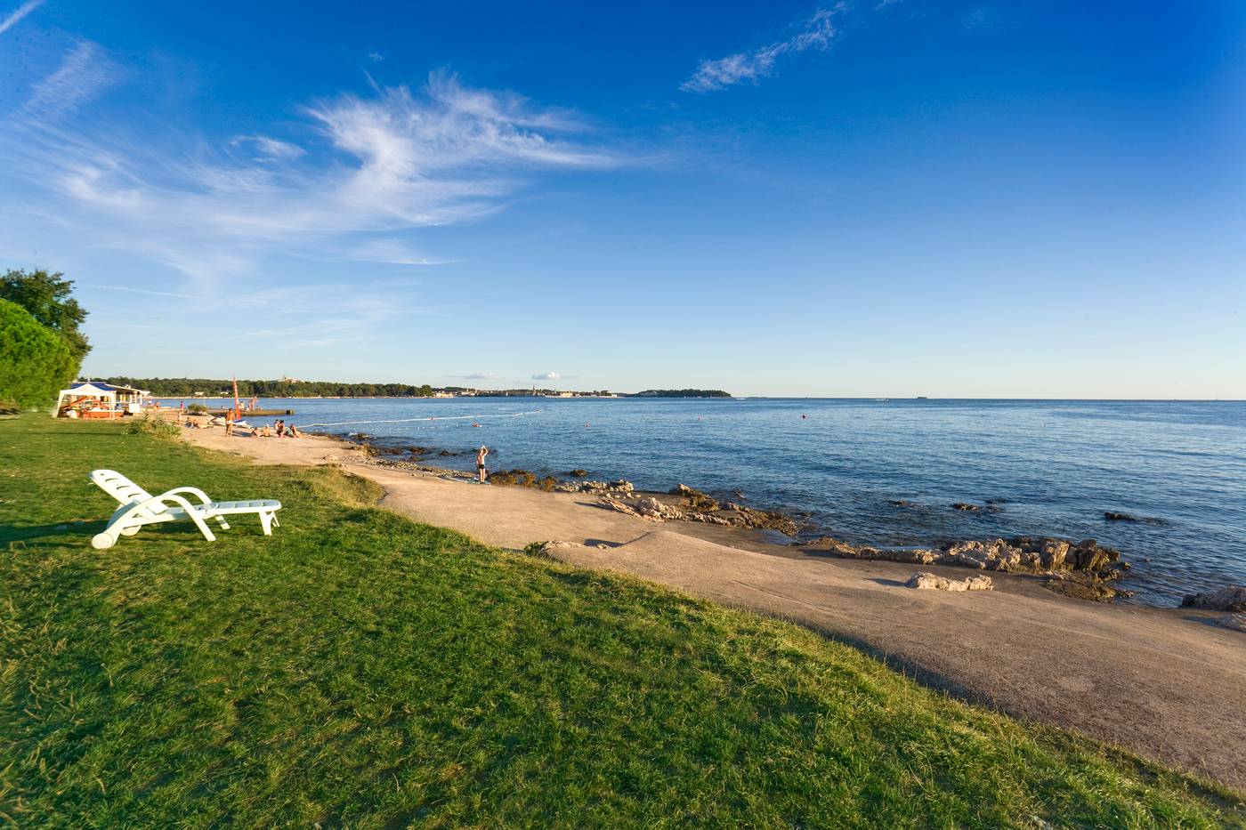 Hotel-Materada-Plava-Laguna-Beach-44