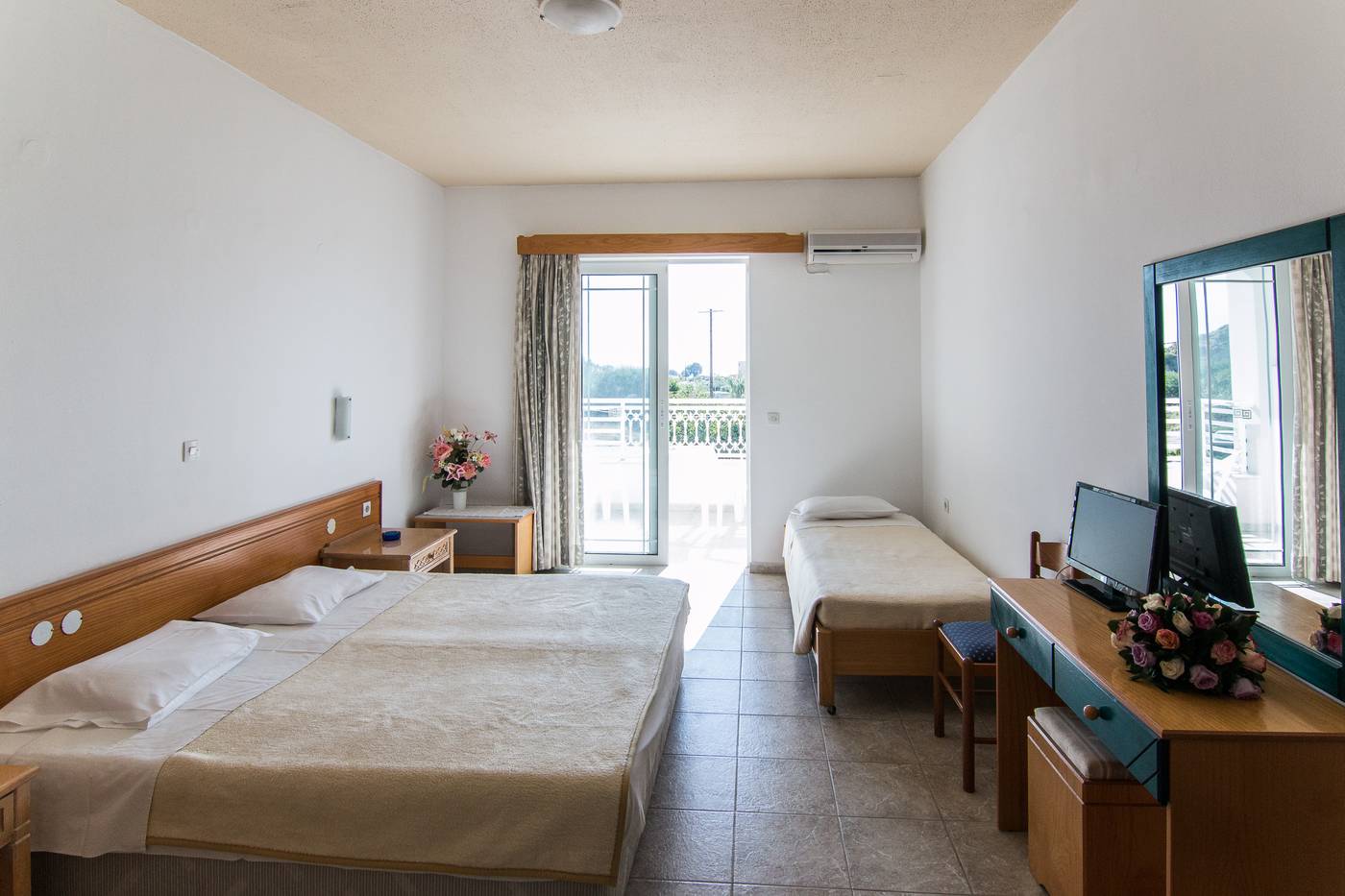 Faliraki-Dream-Studios---Apts-Room-11