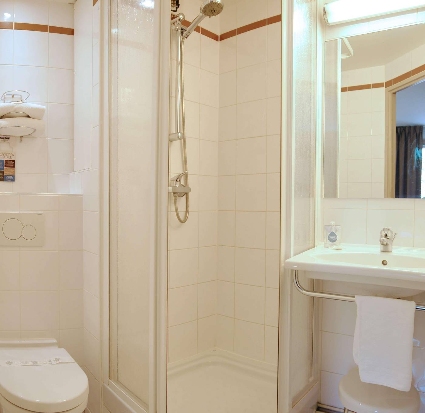 Kyriad-Le-Bourget-Centre---Parc-Des-Expositions-Room-12