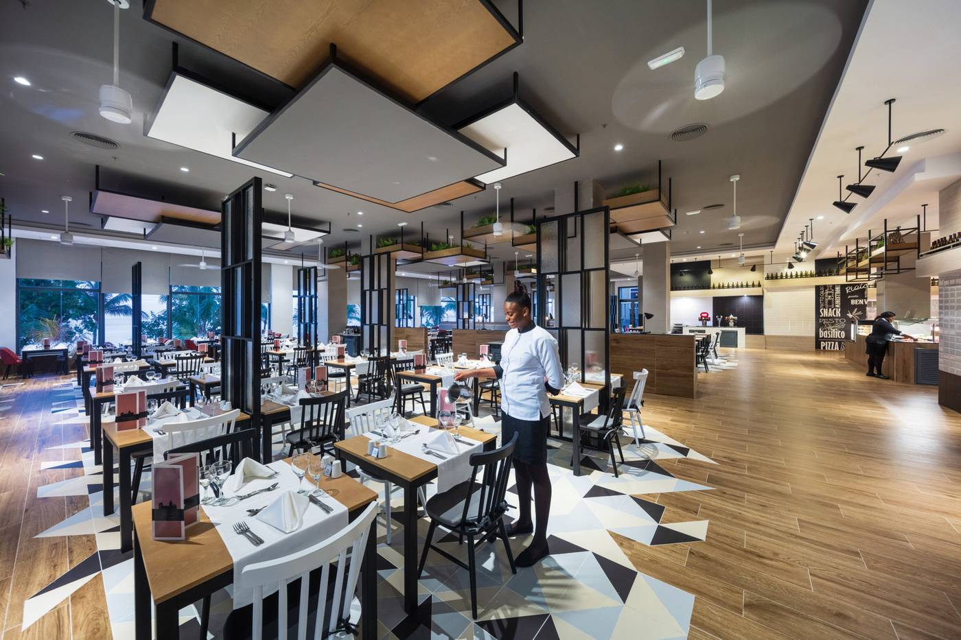 Riu-Ocho-Rios-All-Inclusive-Restaurant-38