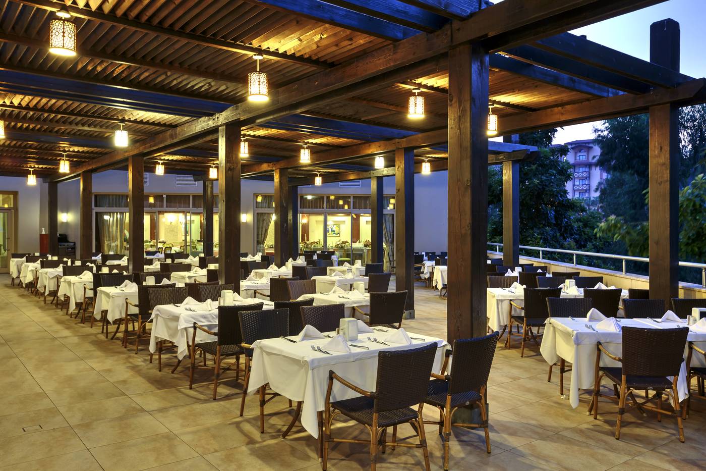 Sunis-Kumkoy-Beach-Resort-Hotel---Spa-Terrace-12