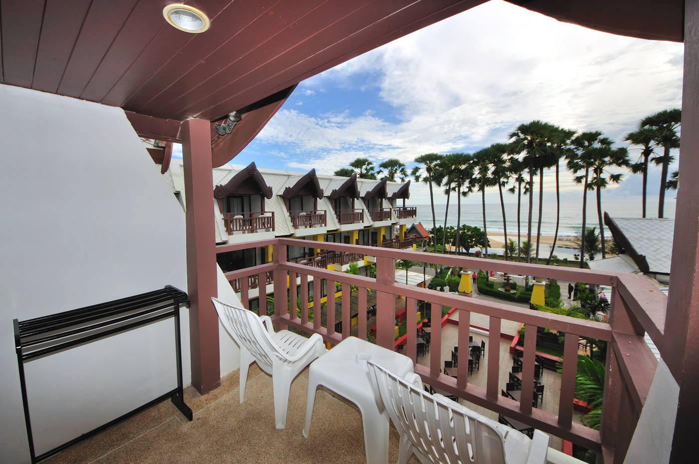 Woraburi-Phuket-Resort---Spa-Room-16