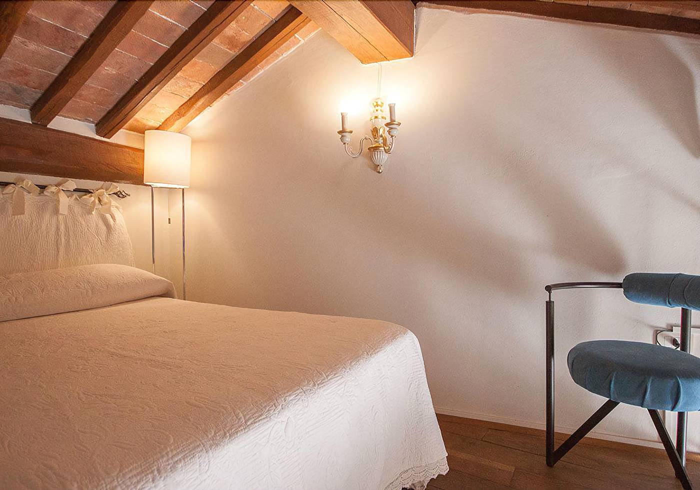 A-Casa-Mastacchi-Room-6