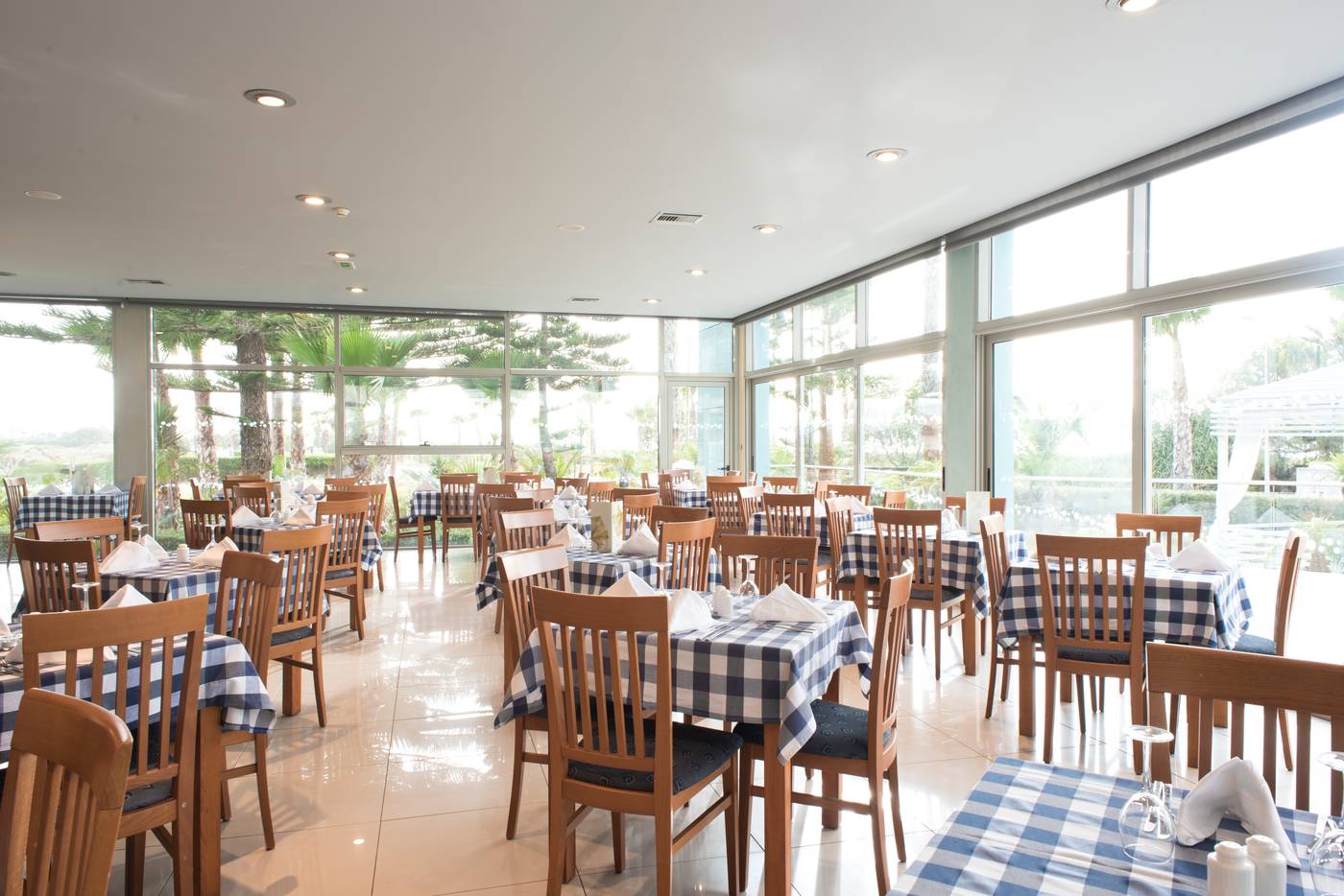 Blue-Lagoon-Resort-Restaurant-19