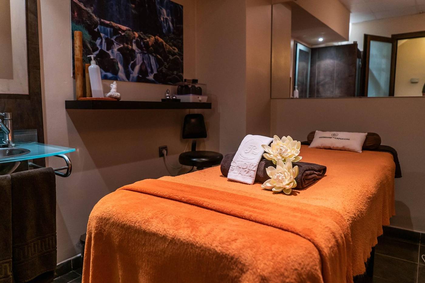 Spa-Cadiz-Plaza-Sports-and-Entertainment-38