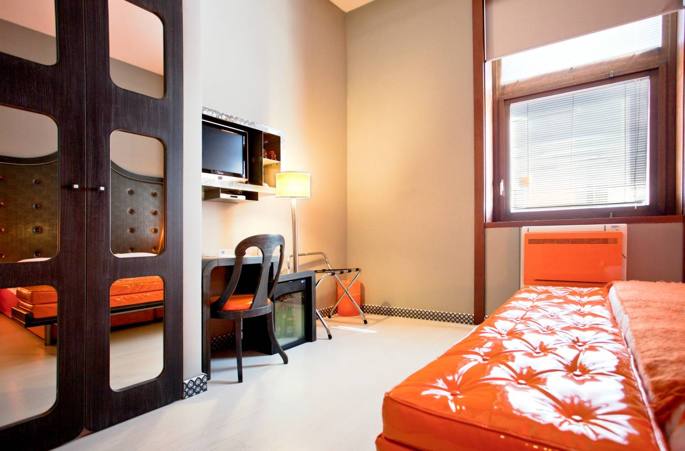 Orange-Hotel-Room-4