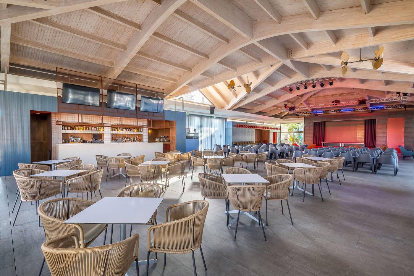 Barcelo-Fuerteventura-Royal-Level--Family-Club--NU-General-view-65