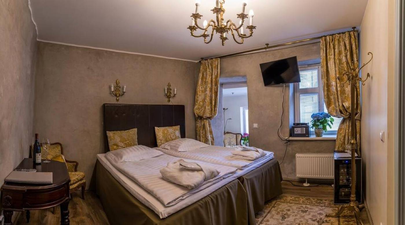 Cru Hotel And Restaurant-Estonia-TALLINN-Room-7