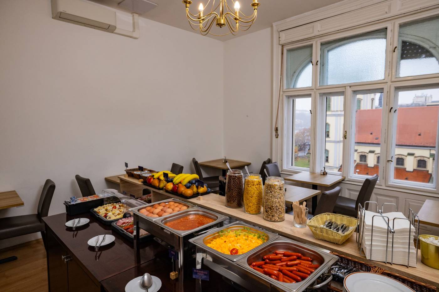 City-Hotel-Matyas-Restaurant-29